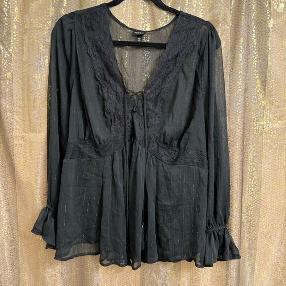 Torrid Black Babydoll Crinkle Lurex Chiffon Crochet Lace-Up Top 00 Medium - Picture 1 of 12